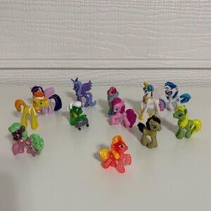 My Little Pony Assorted Color Mini Figures - Pink Purple Yellow Blue Green Red